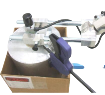 img Anti telescopic roll handling attachment