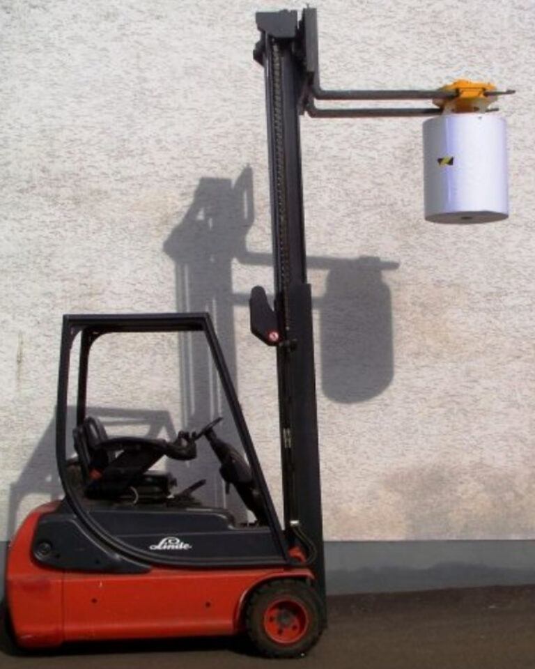 img forklift roll handler 01