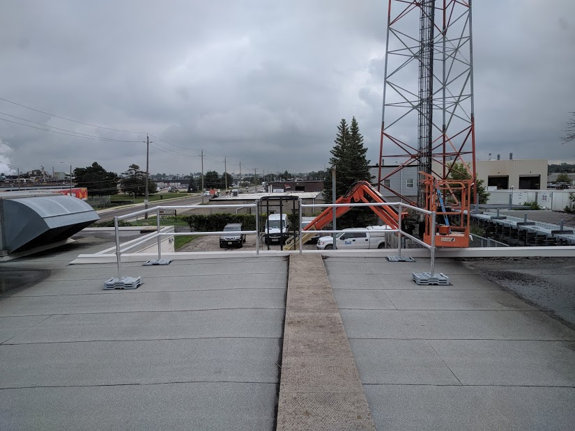 Fixed Access Ladder with ladder guardrail [fall protection]