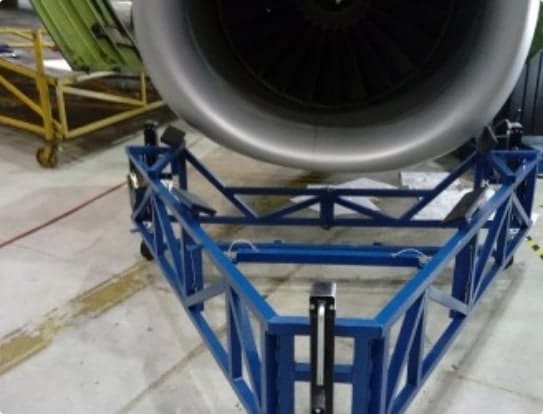 img LFP Nose Cowl Dolly 02.jpg