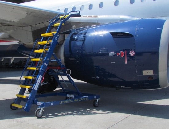 img-Engine-Access-Stand-built-for-American-Airlines-01