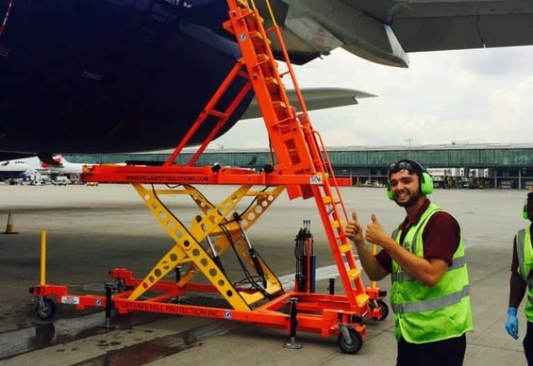 img-sc4-Our-Aircraft-Maintenance-v2